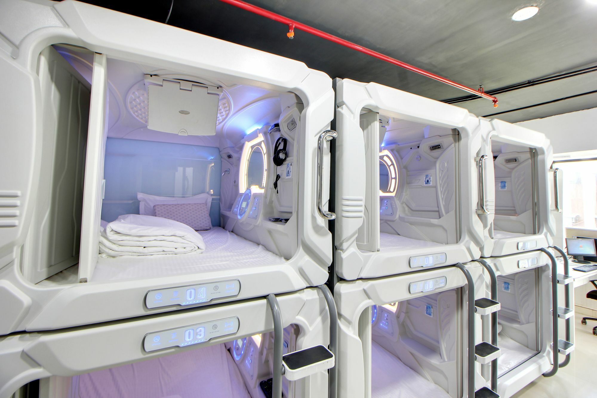 Hotel Astropods Airport, Mumbai. ภายนอก รูปภาพ