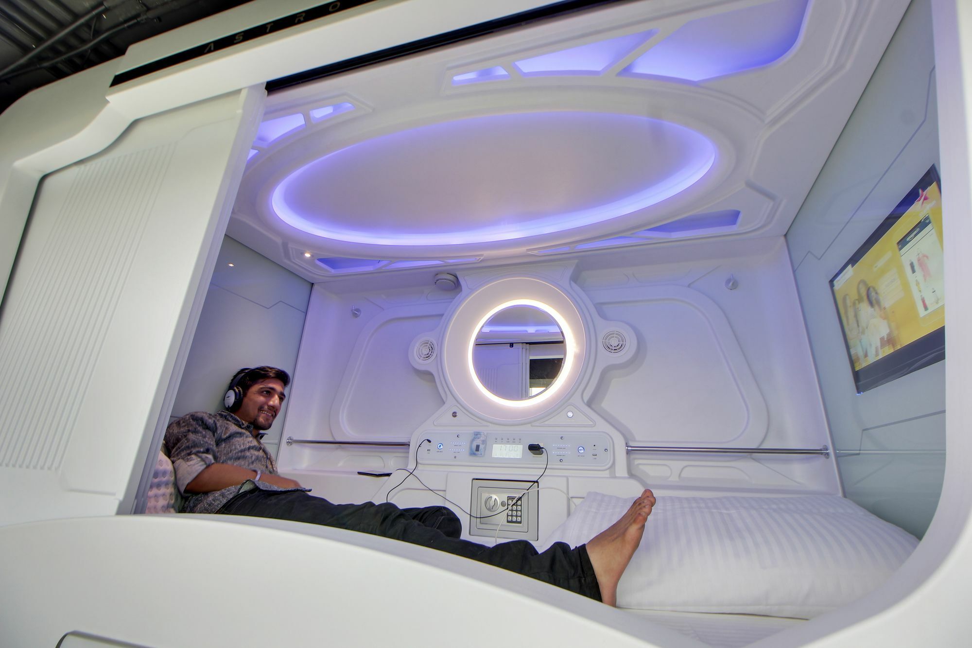 Hotel Astropods Airport, Mumbai. ภายนอก รูปภาพ